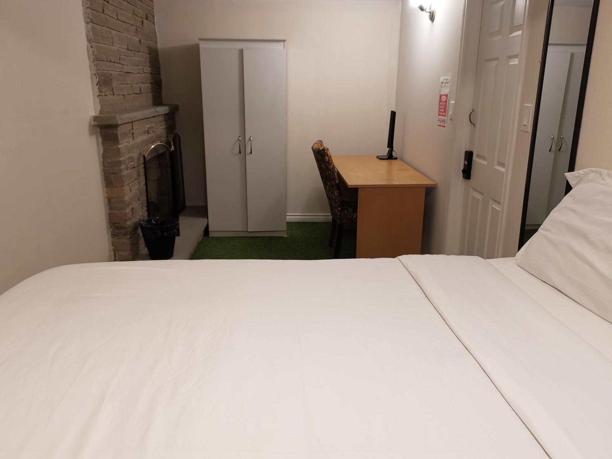 Private Rooms In House In North York Shared Kitchen Toronto Extérieur photo
